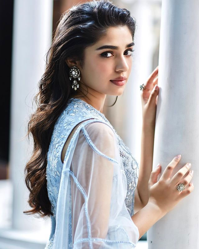 Staggering Photoshoot Of Insta Celebrities